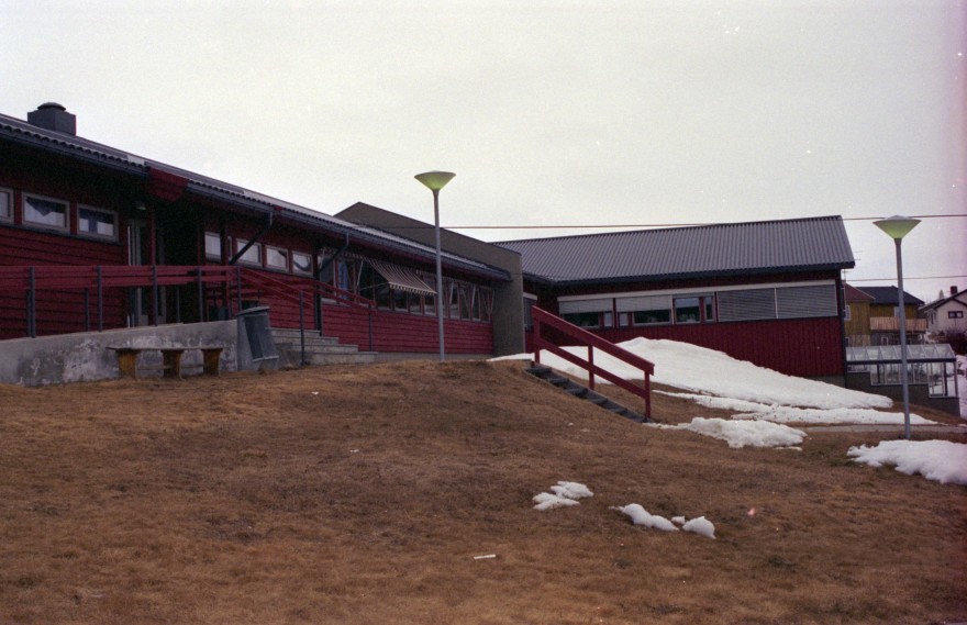Allaskuvla 1994/1995.